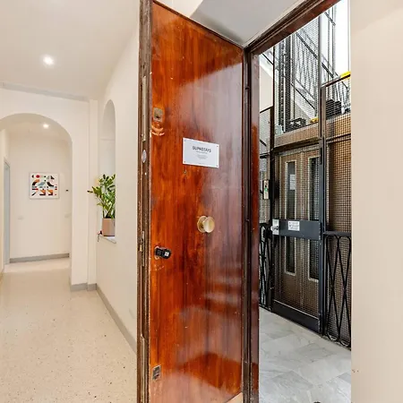 Boutique Via Veneto Apartment By Supastays-3